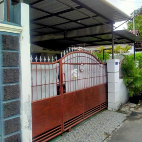 OMAH GLAGAH WARUNGBOTO